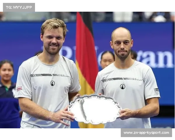 克拉维茨与普埃茨组合三盘逆转,为德国队锁定戴维斯杯四强席位